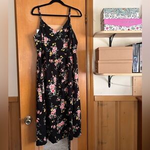 Old Navy Black and Pink Spaghetti Strap Midi Sundress